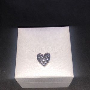 Pandora Heart of Winter Charm